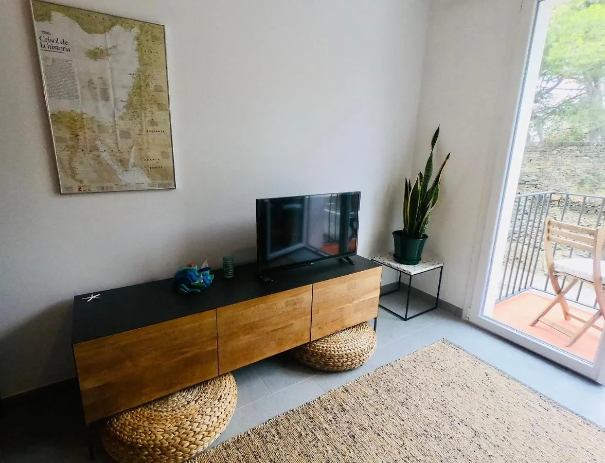 Apartman Apartamento Nuevo En El Centro Con Garaje Cadaqués