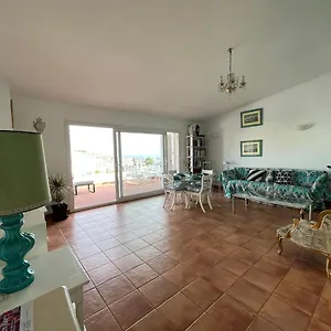  Apartamento Attic In , With Parking