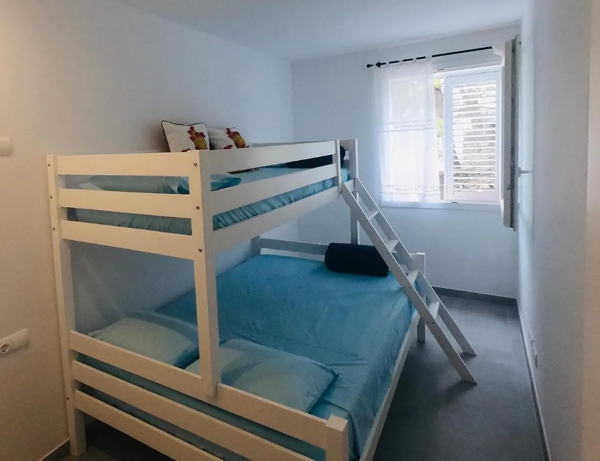 Apartamento Nuevo En El Centro Con Garaje Cadaques Spain